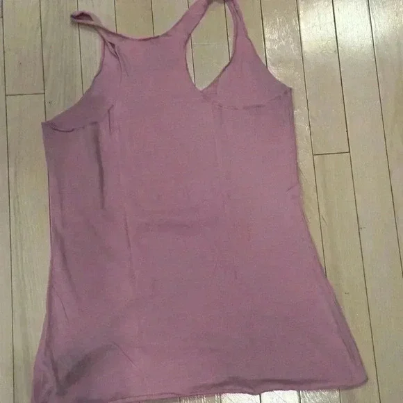 Light pink soul cycle tank size small - Picture 4 of 4